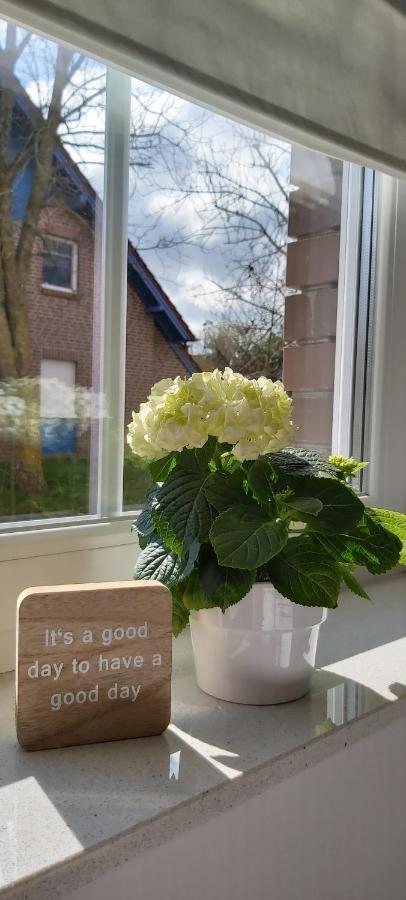 Hoppetosse Apartment Greetsiel Ngoại thất bức ảnh